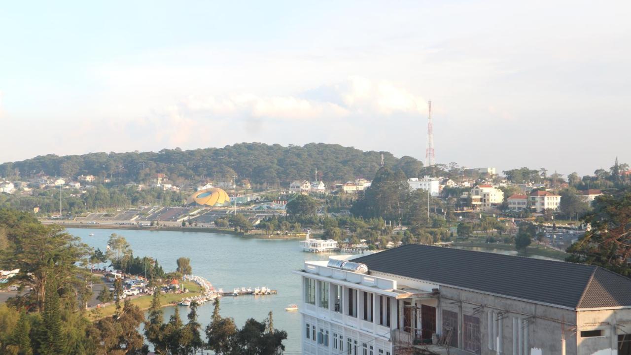 Bavico Plaza Hotel Dalat Exteriör bild